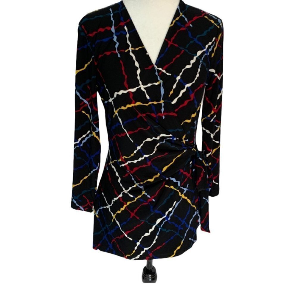 anne Klein🖤Cross Over V- Neck Top Black Geometric Design Size S